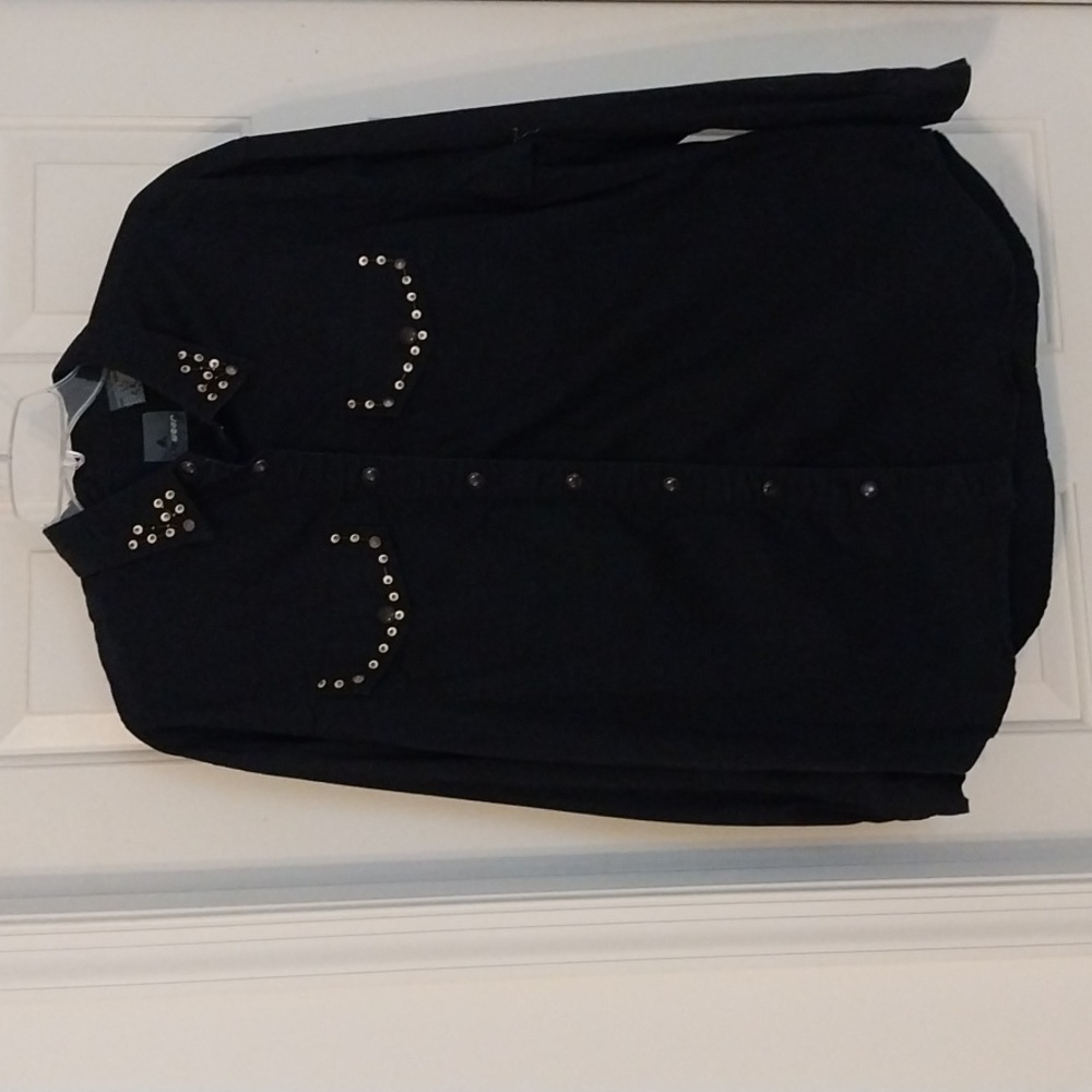 Liz Wear by Liz Claiborne black chambray beaded blouse